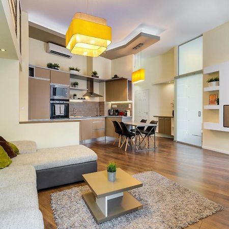Spacious & Stylish Apartment In Downtown Budapest Extérieur photo