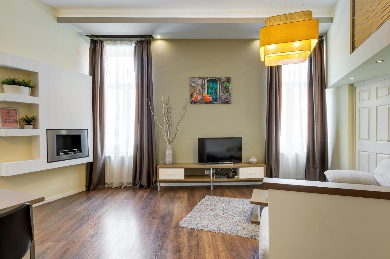 Spacious & Stylish Apartment In Downtown Budapest Extérieur photo