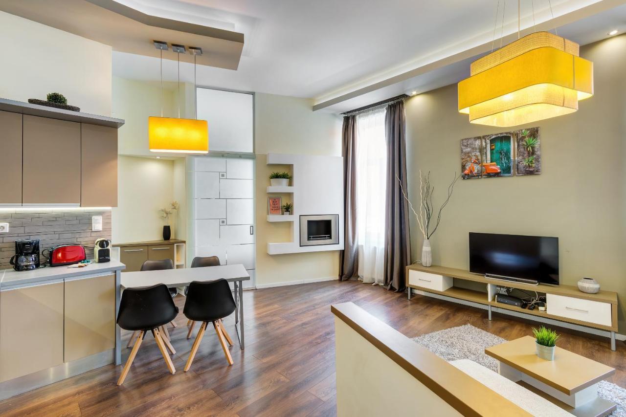 Spacious & Stylish Apartment In Downtown Budapest Extérieur photo
