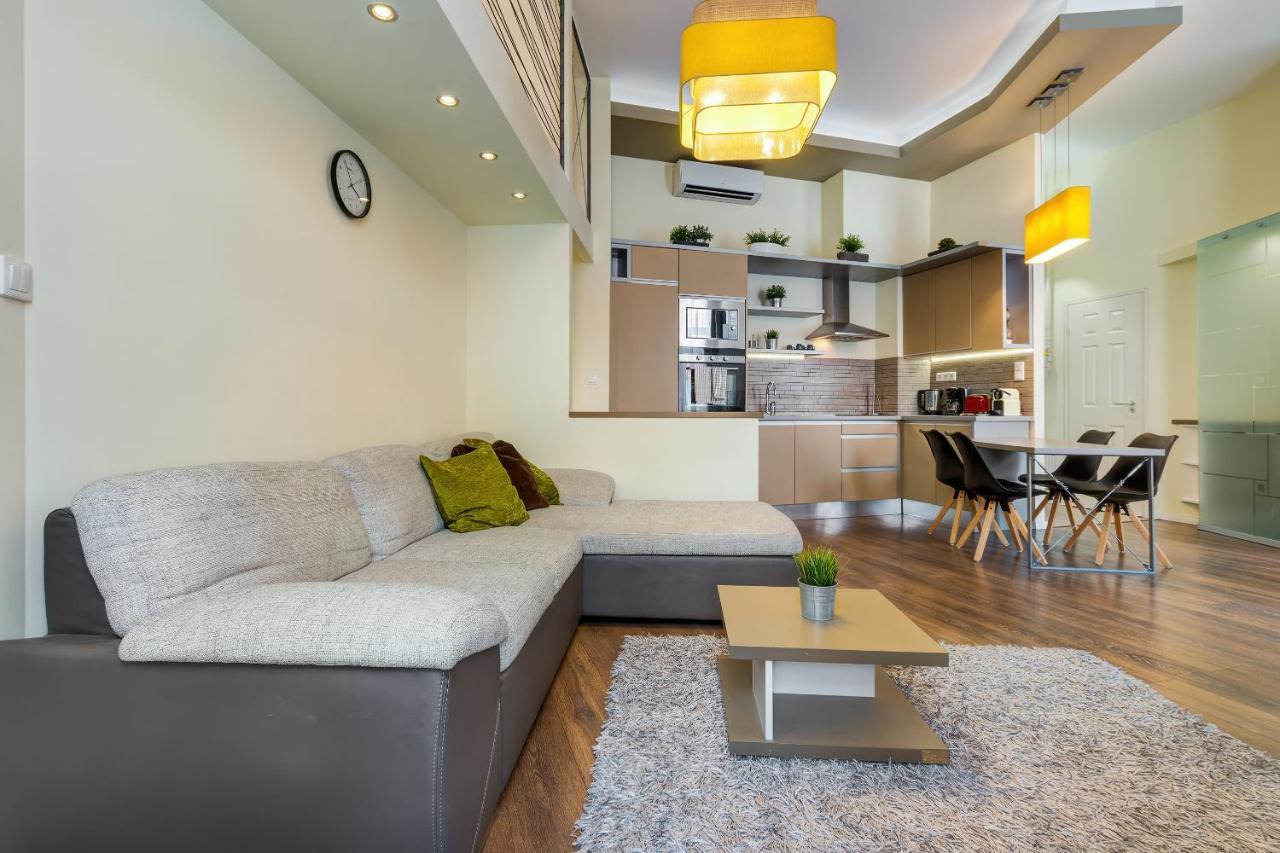 Spacious & Stylish Apartment In Downtown Budapest Extérieur photo